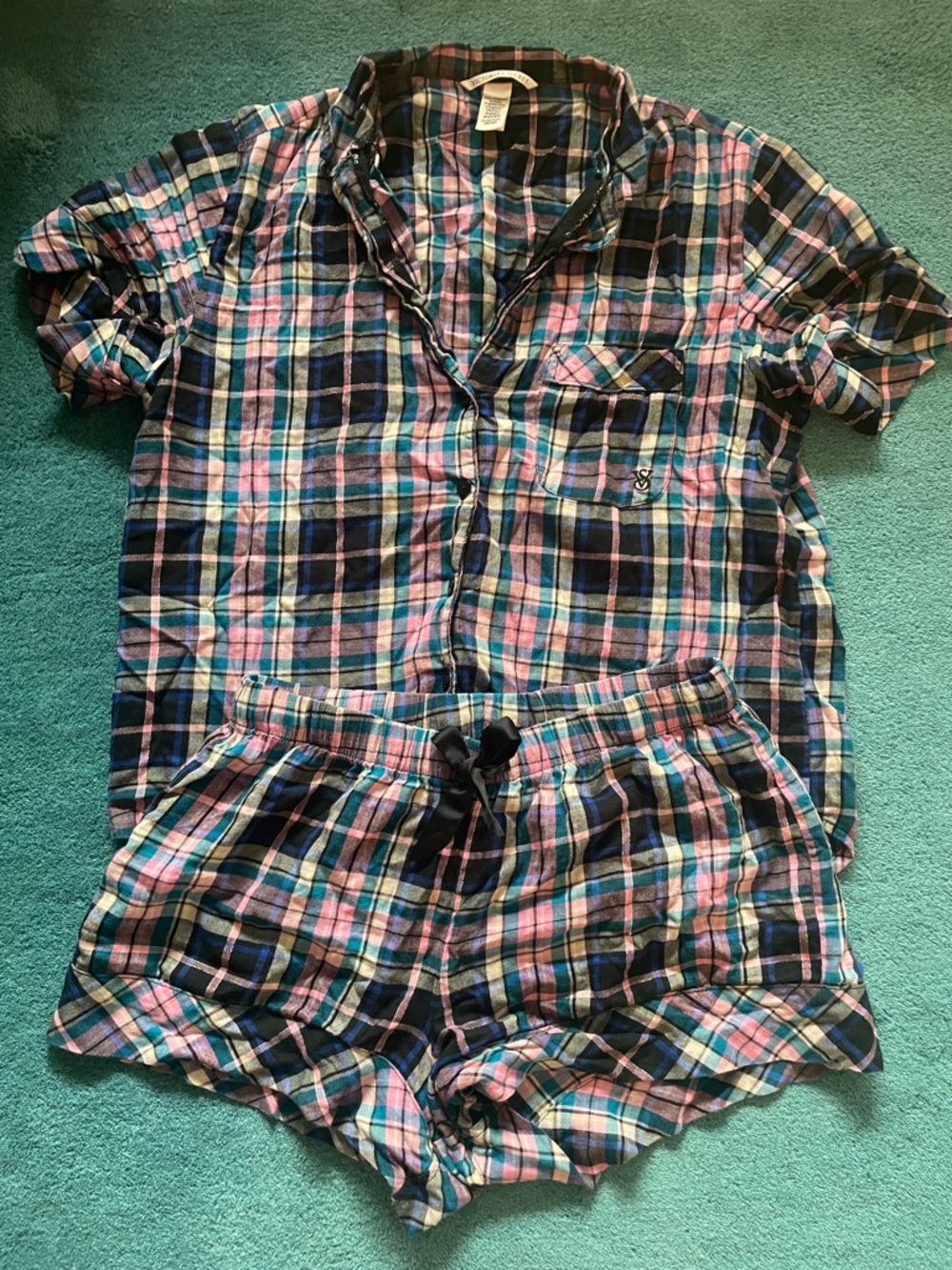 Victoria's Secret Pink & Blue Plaid Women’s Short Pajama Set